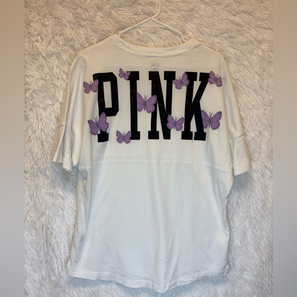 PINK Victoria's Secret White Tee with Black Logo and Purple Butterflies | Size M